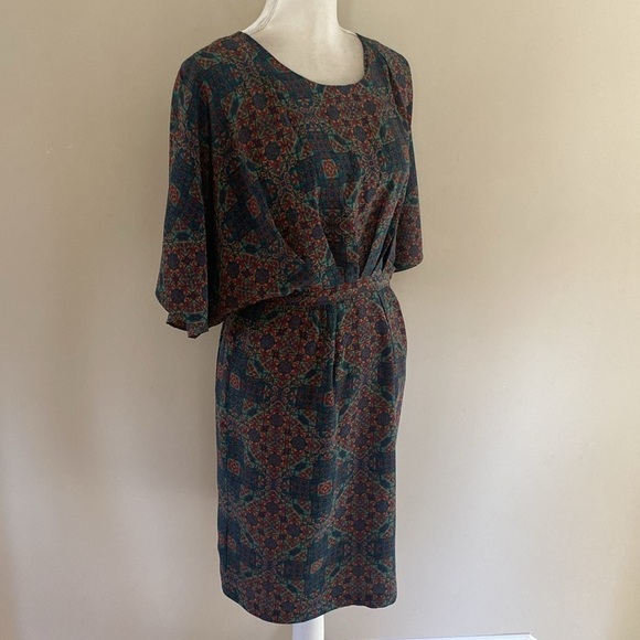 Nieves Lavi Silk Dress - Picture 2 of 6